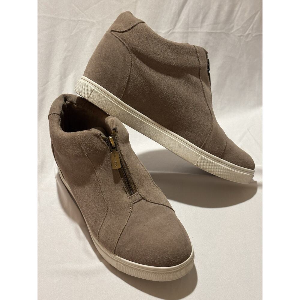 Blondo Boots Women's Ankle Bootie Zip Beige Suede Wedge Round Toe sneaker 8.5